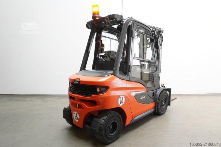 رافعة شوكية Linde H 30 D 1202