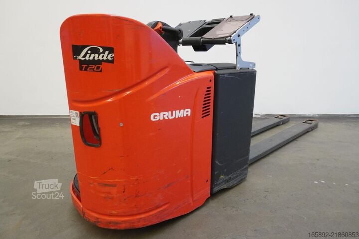 Niederhubwagen mit Fahrerstand Linde T 20 SP 131-08