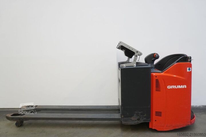 Niederhubwagen mit Fahrerstand Linde T 20 SP 131-08
