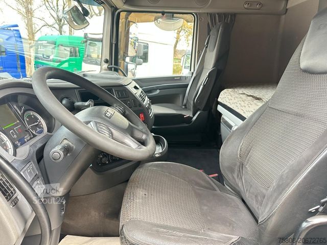 Standard SZM DAF XF460 SSC Intarder Schubbodenhydraulik