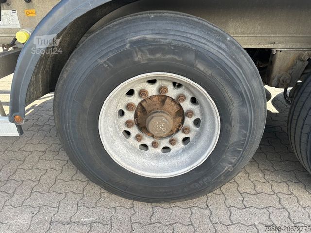 Tippsemitrailer BENALU Getreidekippmulde ca.50m Rollplane