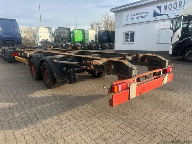 Lastväxlarsläp KRONE ZZ Tandem Fahrgestell