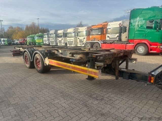 Lastväxlarsläp KRONE ZZ Tandem Fahrgestell