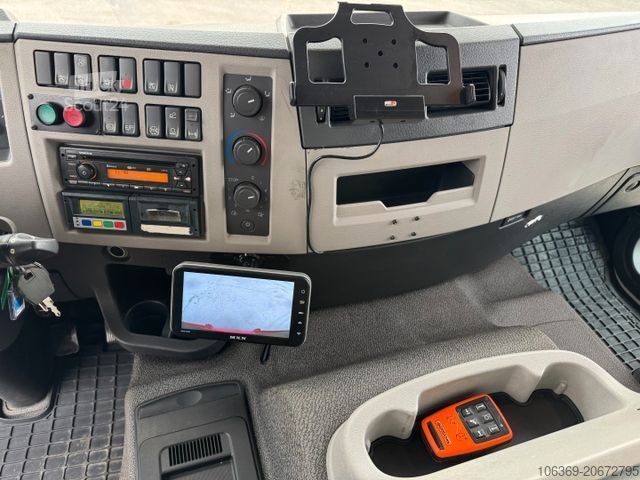 Jäähdytysrekka VOLVO FE320 6x2*4 Frigoblock FK25SL 9.9 m Frigobox