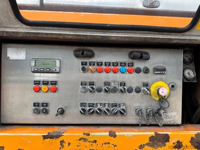 Вакуумная автоцистерна SCANIA R450 4x2 Euro 6 Disab Centurion LN20 Sauglader