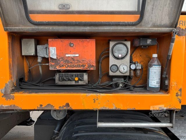 Вакуумная автоцистерна SCANIA R450 4x2 Euro 6 Disab Centurion LN20 Sauglader