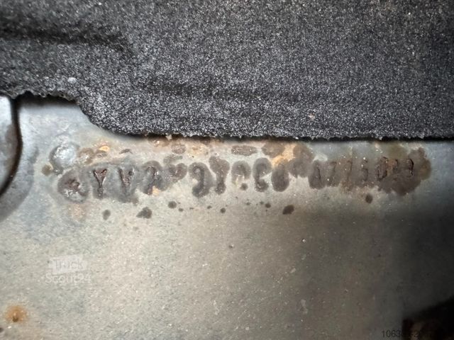 Jäähdytysrekka VOLVO FM330 6x2*4 Carrier Supra 1250 Mt 9,9m (defekt f