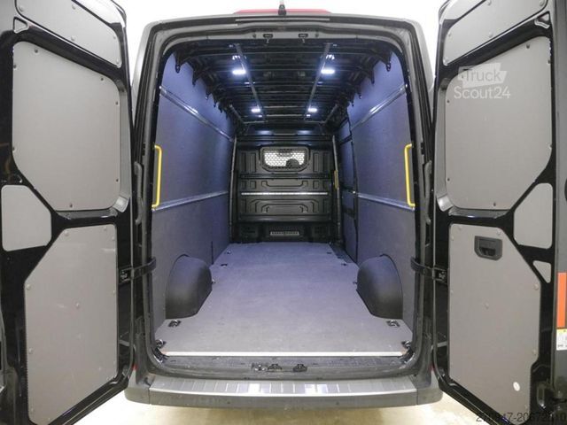 Hög tak skåpbil VOLKSWAGEN Crafter Kasten 35 L4H3 NAVI DAB PDC KAMERA