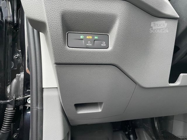 Ван с висока покривка VOLKSWAGEN Crafter Kasten 35 L4H3 NAVI DAB PDC KAMERA