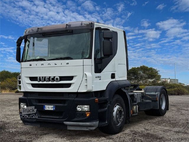 Trattore stradale standard IVECO AT440S48 T/P