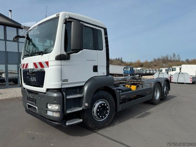 Šasija kamiona MAN TGS 26.320 6x2  Lift, Lenk