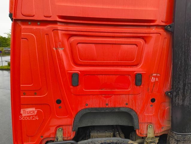 Стандартний тягач MERCEDES-BENZ Actros 18-48 Stream Space-MP4-Retarder-Hydraulik