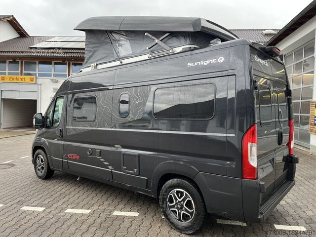 Lakóautó SUNLIGHT Cliff XX 600 RT   Digitalp.