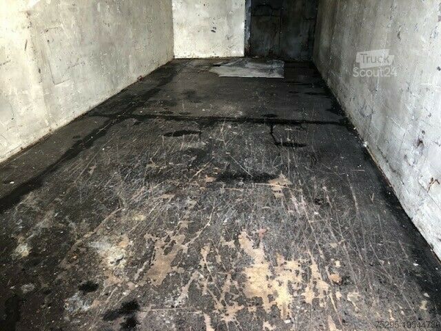 Remorque à caisse Tridem 3 Achs Koffer Portaltüren Bus Anhänger