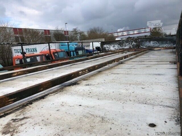 Remorque à caisse Tridem 3 Achs Koffer Portaltüren Bus Anhänger