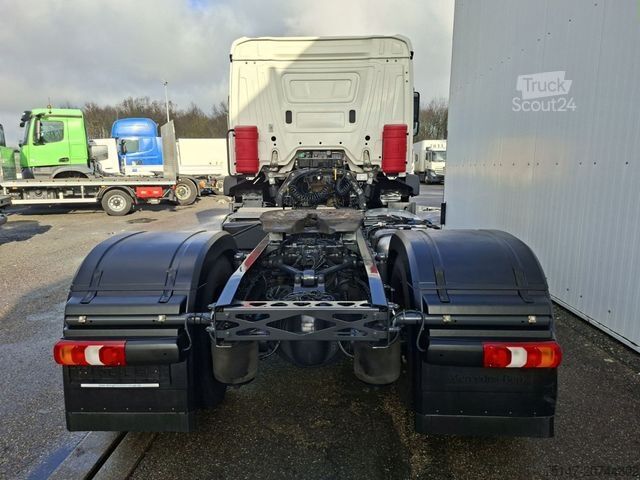 Farligt gods lastbil MERCEDES-BENZ 1840 LS Actros MP5 Classic Space ADR / Gefahrgut