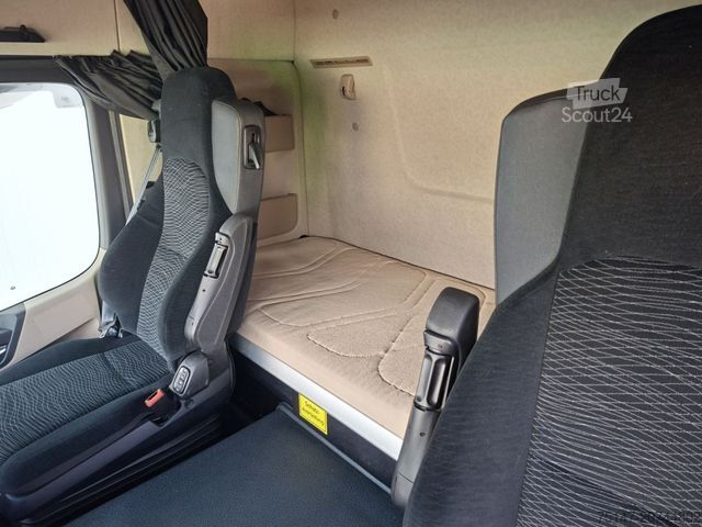 Farligt gods lastbil MERCEDES-BENZ 1840 LS Actros MP5 Classic Space ADR / Gefahrgut