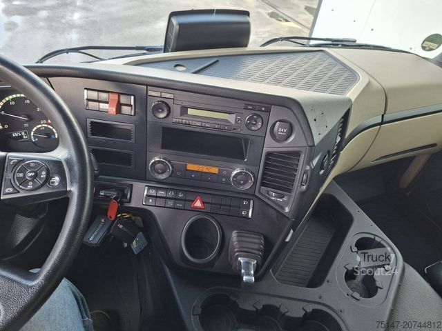 Farligt gods lastbil MERCEDES-BENZ 1840 LS Actros 4x2 Classic Space ADR / Gefahrgut