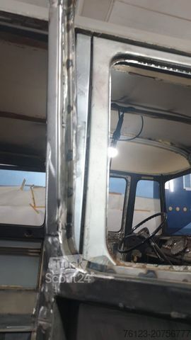 Μίνι λεωφορείο MERCEDES-BENZ Vorgänger Sprinter O 319 Samba mit Faltdach AC