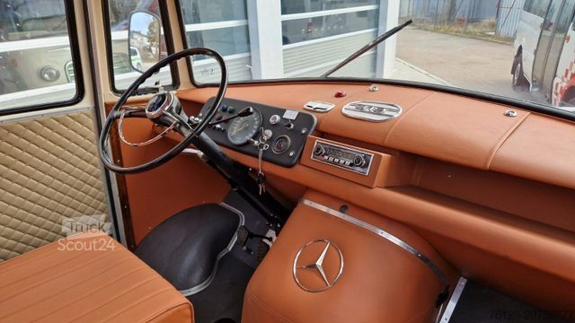 Μίνι λεωφορείο MERCEDES-BENZ Vorgänger Sprinter O 319 Samba mit Faltdach AC