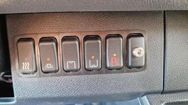 Μίνι λεωφορείο MERCEDES-BENZ 515 Sprinter 22 Schlafsessel Vorlauffahrzeug 2x