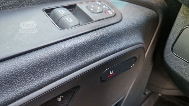 Μίνι λεωφορείο MERCEDES-BENZ 517 Sprinter GSR2 Automatik 20 SS Stock