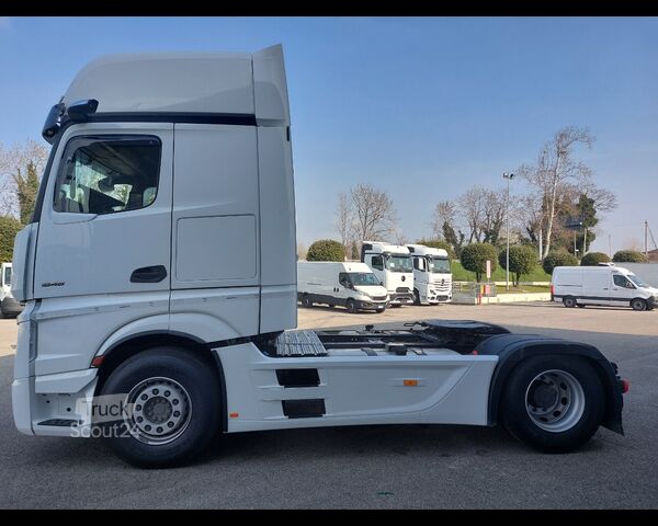Cap tractor standard MERCEDES-BENZ Actros 5 18 4x2 - Actros 5 1848 LS 4x2