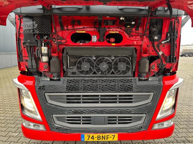 Matières dangereuses Volvo FH 460 362.199KM!! / Globetrotter 4x2 ADR (EXII...
