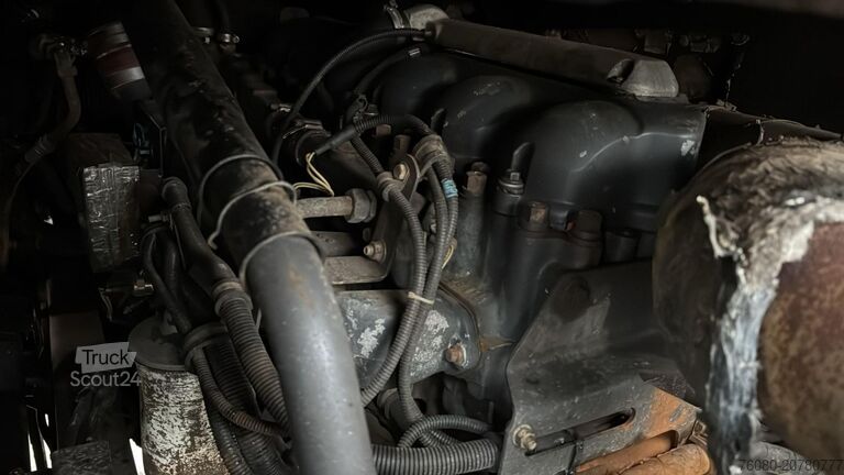 Tracteur standard Renault Magnum 470 (POMPE MANUELLE / MANUAL PUMP / BOIT...