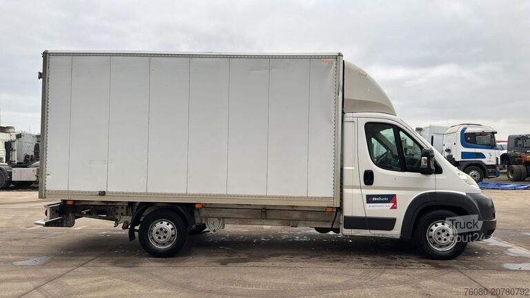 Kovček Citroën Jumper (3.0L / 180PS / EURO 5 / N1 / BELGIAN VAN)