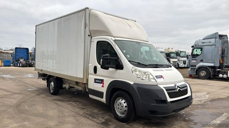 Kovček Citroën Jumper (3.0L / 180PS / EURO 5 / N1 / BELGIAN VAN)