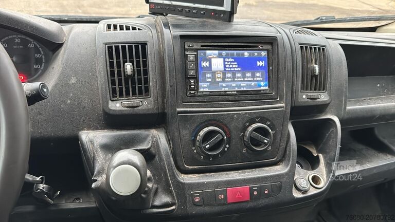 Kovček Citroën Jumper (3.0L / 180PS / EURO 5 / N1 / BELGIAN VAN)