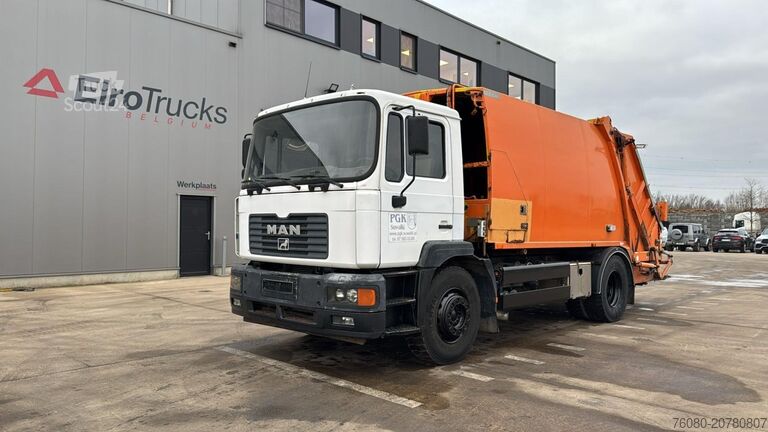 Camion d'enlèvement des ordures ménagères MAN 18.285 (GARBAGE TRUCK / TOP CONDITION / 6 CYLIN...