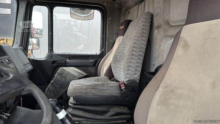 Camion d'enlèvement des ordures ménagères MAN 18.285 (GARBAGE TRUCK / TOP CONDITION / 6 CYLIN...