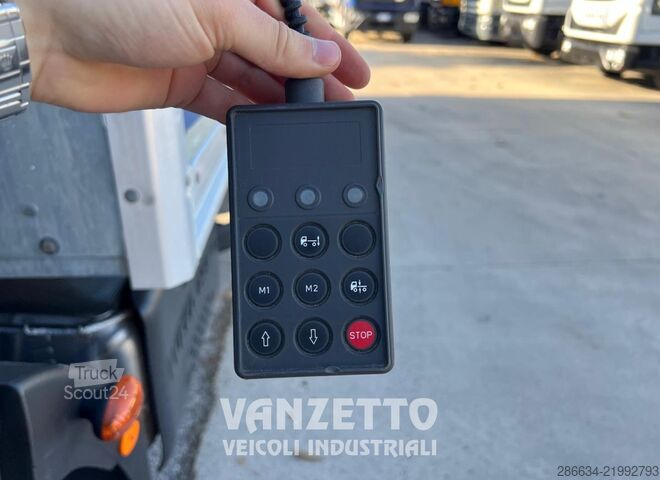 Skriňové nákladné auto Iveco Eurocargo 120