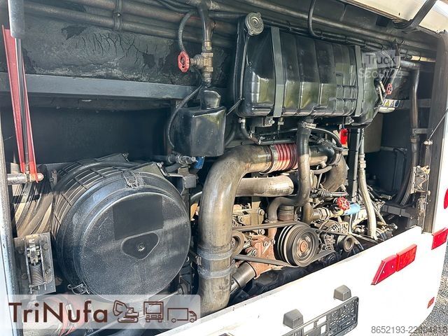 Туристический автобус BOVA Futura 13 M | 520.113 KM | 63 Sitze | HU 12/26 |