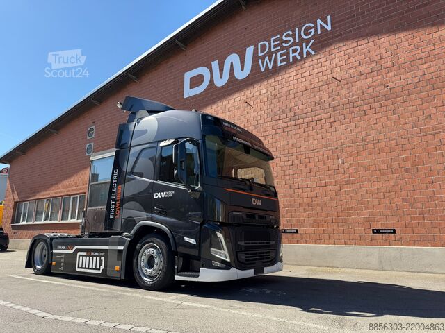 Zapreminski vučni traktor Designwerk Mid Cab 4x2T X-Low 340 kWh