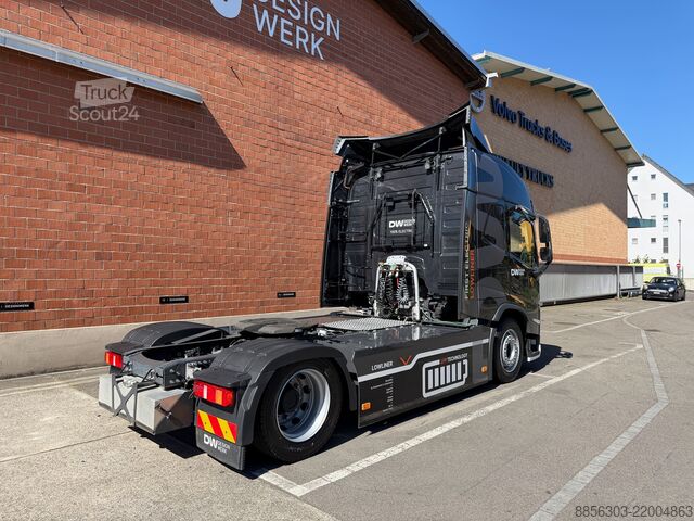 Zapreminski vučni traktor Designwerk Mid Cab 4x2T X-Low 340 kWh