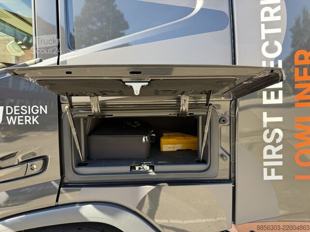 Zapreminski vučni traktor Designwerk Mid Cab 4x2T X-Low 340 kWh