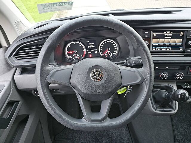 VOLKSWAGEN TRANSPORTER 2.0 TDI L2H1 T6.1, Apple CarPlay!! VW TRANSPORTER 2.0 TDI L2H1 T6.1 Carplay!!