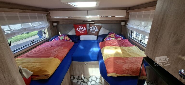 Camping-car semi-intégré Eura Mobil Eura Mobil Profila T 695 EB