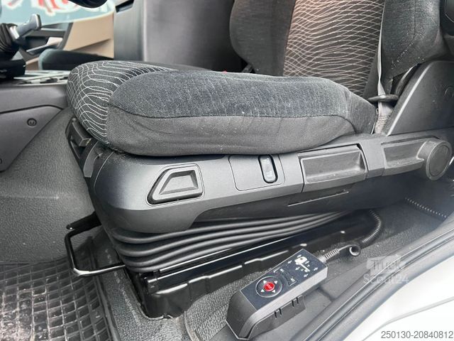 Cattle truck MERCEDES-BENZ Actros 1836 EU6 Voll-Luft 2.Stock Menke 29m²