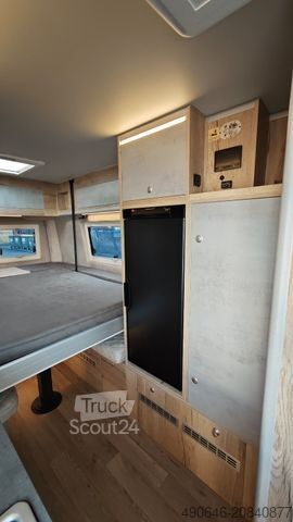 Campervan MEGAMOBIL Mega Lounge 680 S Twin Best Luxury Campervan