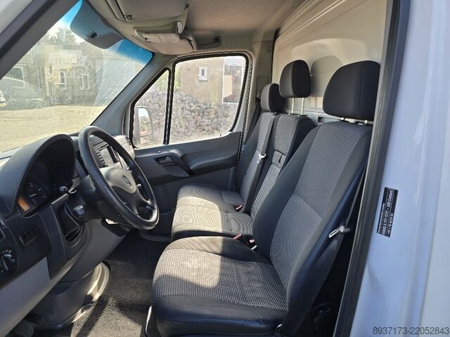 شاحنة توصيل / هيكل صندوق نقل أثاث Mercedes-Benz Sprinter