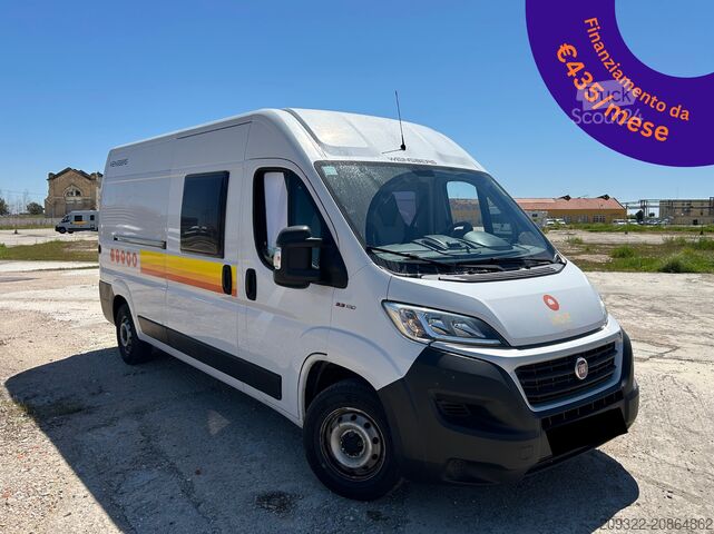 Caravan/camper Fiat Weinsberg Carabus 600 K | 4 Posti Letto | Completamente Attrezzato