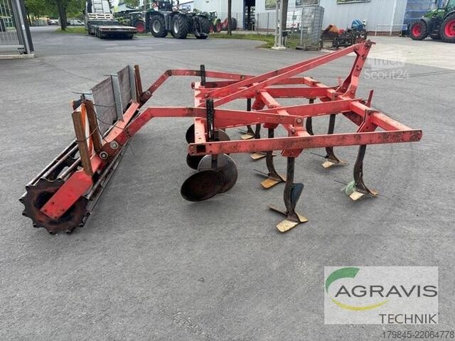 Tırmık kültivatör  FLÜGELSCHARGRUBBER Becker FLG 3000