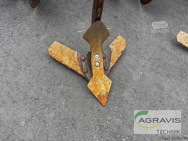 Tırmık kültivatör  FLÜGELSCHARGRUBBER Becker FLG 3000