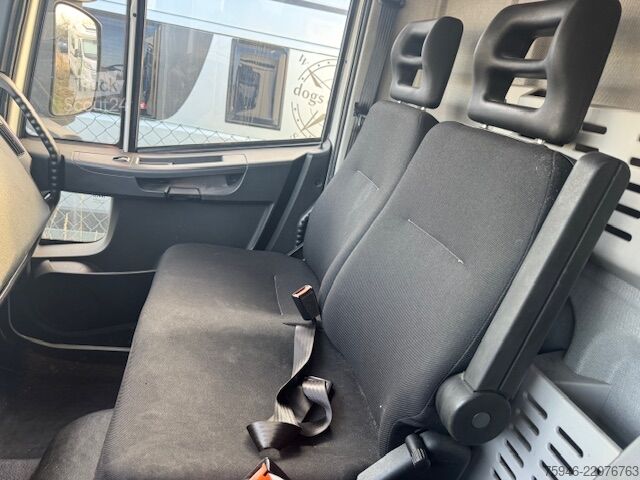 Transporter mit Koffer Iveco EuroCargo80E190
