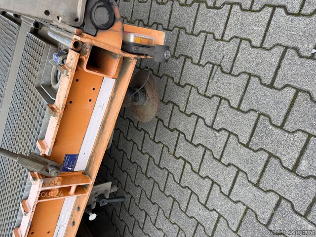 Reboque de plataforma rebaixada Humbaur HTS30  3 Achs Satteltieflader, neuwertig