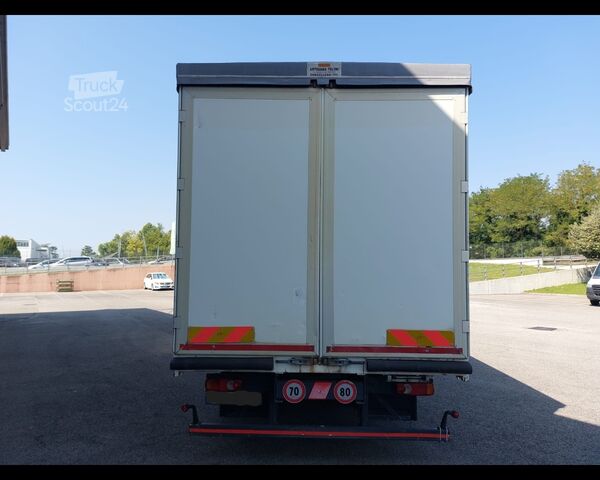 Sattelzugmaschine DAF LF55 FA 180 E3 - FA LF 55.250 E18 D